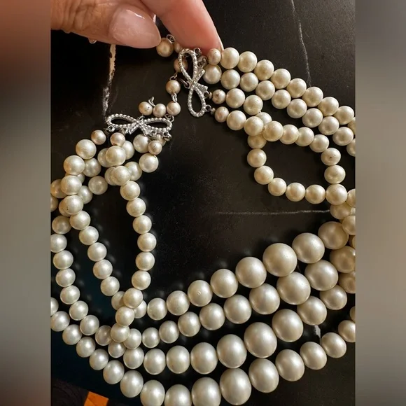 Lot of Vintage Jewelry (10pcs). Necklaces, Chokers, and Earrings. Pre-owned. - Picture 2 of 15